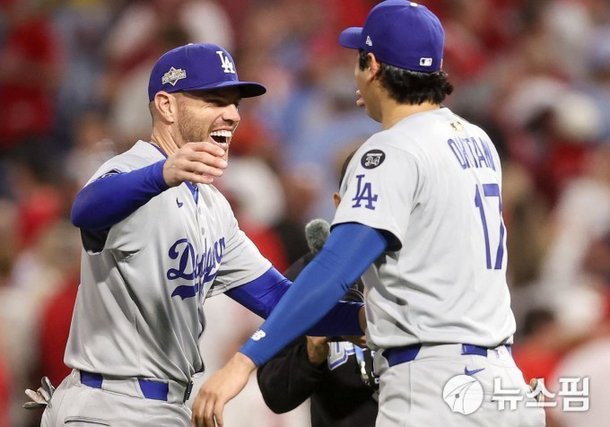 MLB 다저스·밀워키 필라델피아·컵스 꺾고 NLDS 2연승 네이트 스포츠